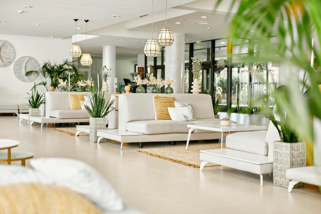 Iberostar Waves474241543