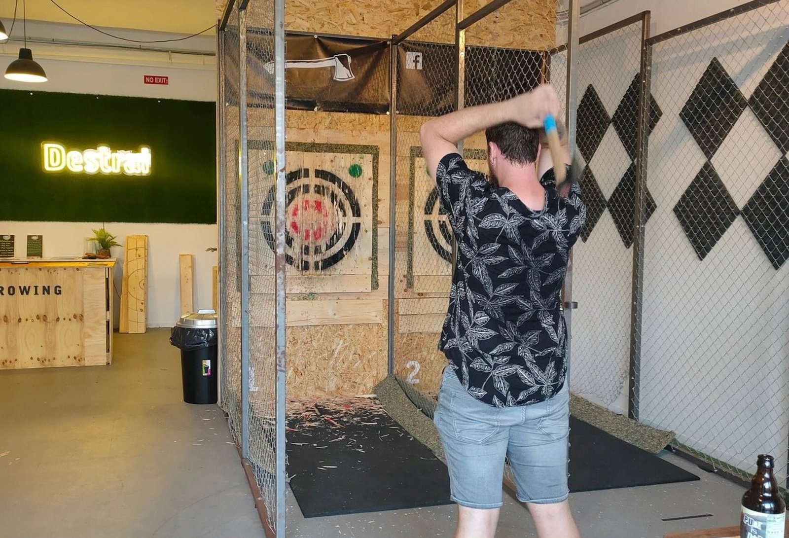 Axe Throwing for Groups in Mallorca